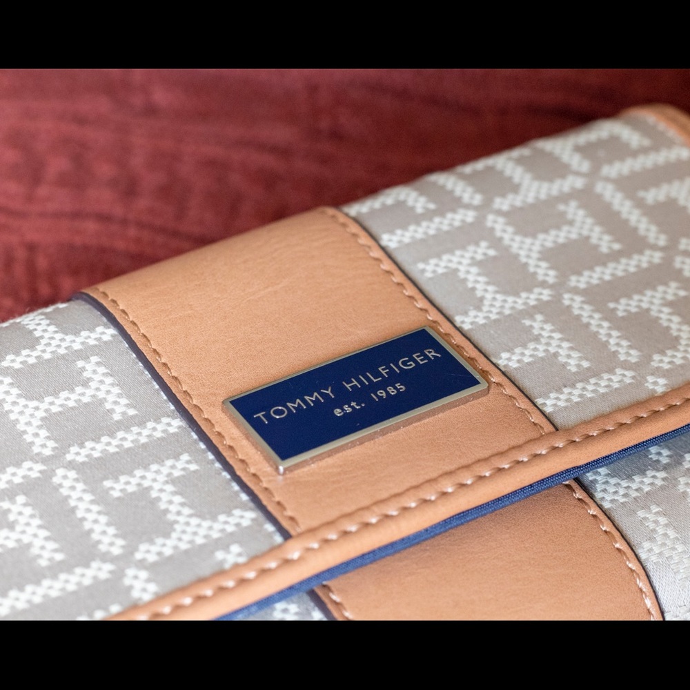Tommy Hilfiger Clutch/Wallet
